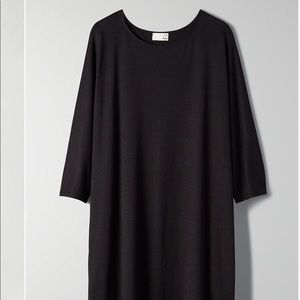 Aritzia sweater dress with pockets